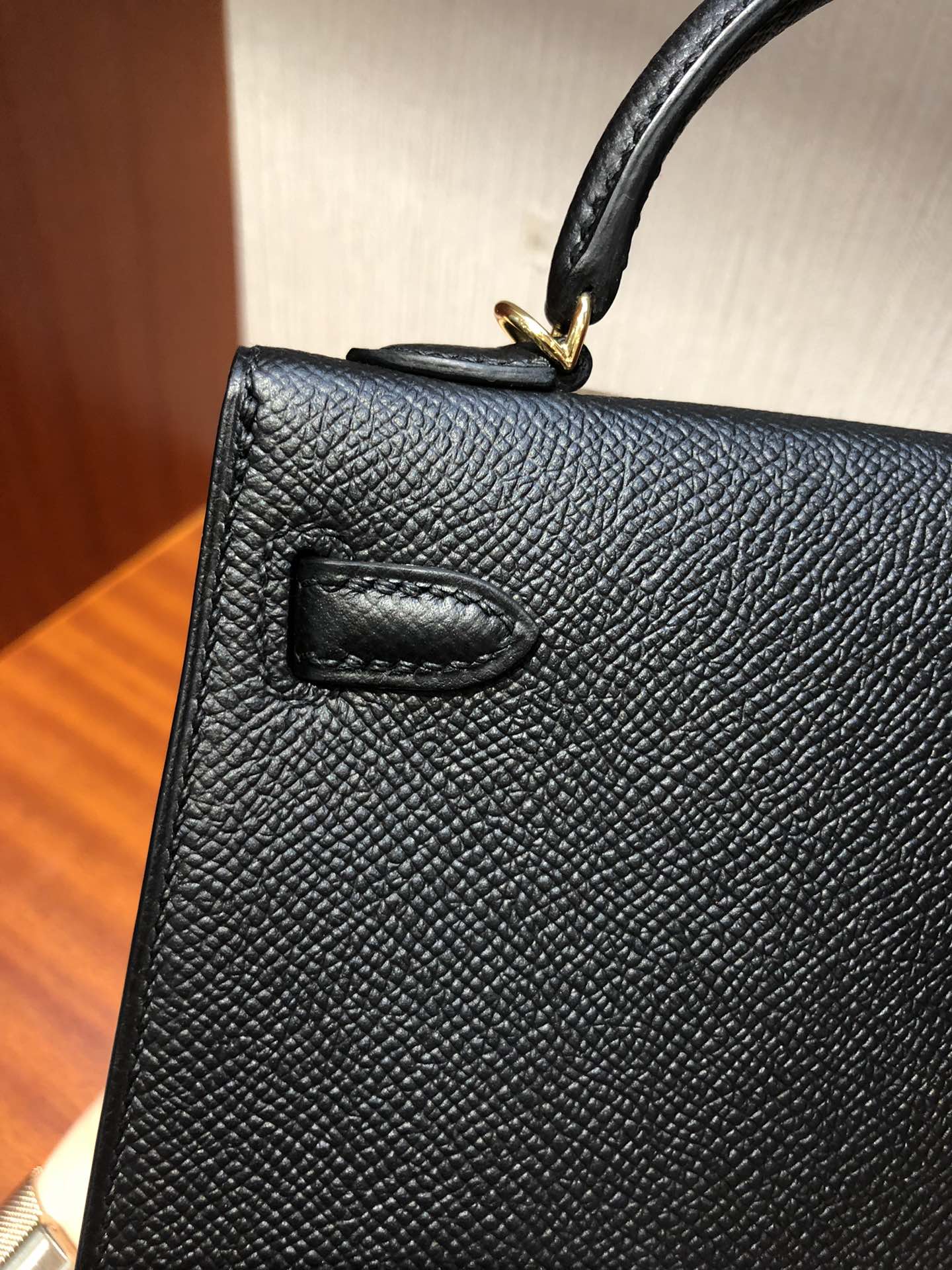 에르메스 미니 켈리백 블랙 금장 앱송